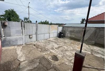 Casa cu 2 camere curte spa?ioasa ?i gradina ingrijita - 4
