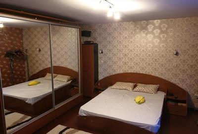 Vila 8 Camere si Curte  Spatiu Ideal pentru Familie Mare sau Investitie - 14