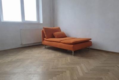 Apartament cu 3 camere decomandat în Dristor - 4