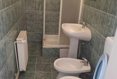 Casă cu 3 camere cu Teren 180 Mp în Piața Cluj - 12