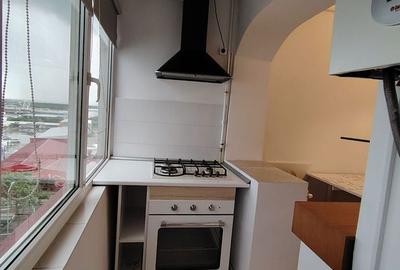 Apartament cu 3 camere în Micro 6 - 9