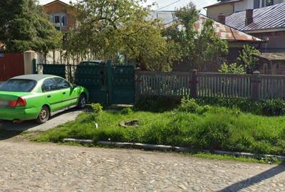 Casă cu 4 camere cu Teren 600 Mp în Roșiori de Vede - 1