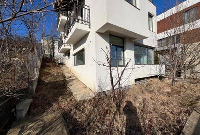 Apartament cu 4 camere semidecomandat în Grigorescu - 9