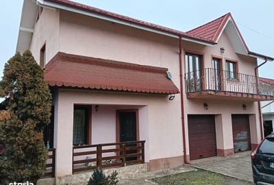 Casă cu 3 camere în Hemeiuș