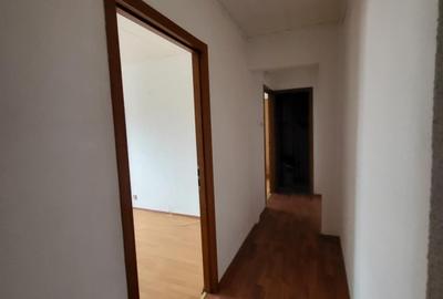 De vanzare apartament cu 3 camere  in localitatea  Feldioara Brașov! - 6