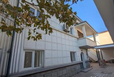 Casă cu 6 camere cu Teren 250 Mp în Tineretului - 7