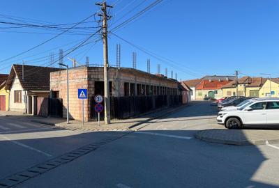 Spațiu comercial, de 445 mp, în Central - 7