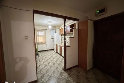 Apartament cu 3 camere decomandat în Prundu - 7