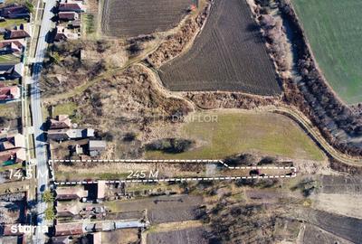 Teren de 2567 mp, în Vânători - 4