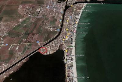 Teren de 2000 mp, în Central