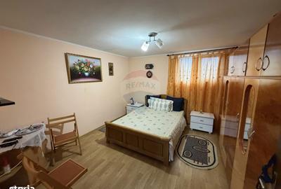 Casă cu 4 camere cu Teren 446 Mp în Răcoasa - 17