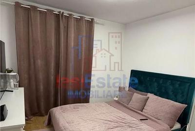 Apartament cu 2 camere decomandat în Cug - 2