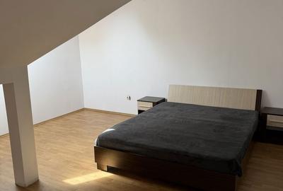 Apartament cu 3 camere în Vasile Aaron - 1