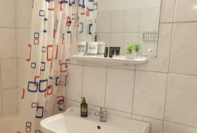 Garsonieră decomandată în Traian - 1