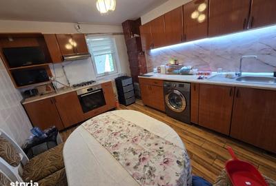 Apartament cu 4 camere în E3 - 5