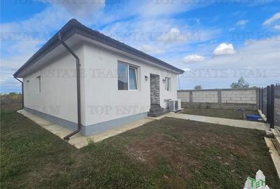 Casă individuală cu 4 camere cu Canalizare în Ciorogârla - 1