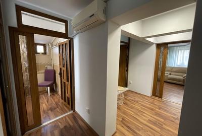 Apartament cu 2 camere decomandat în Progresul II - 17