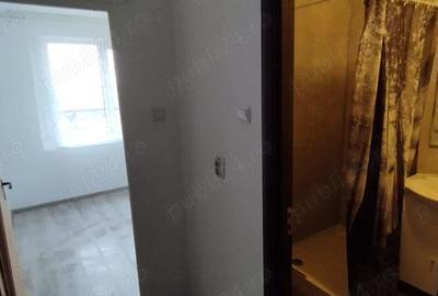 Garsonieră decomandată în Astra - 3