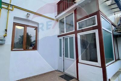 Spațiu comercial, de 45 mp, în Central - 10