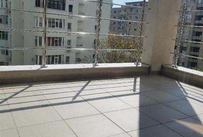 Apartament cu 3 camere decomandat în Vitan - 6