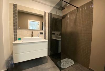 Apartament cu 2 camere decomandat în Central - 1