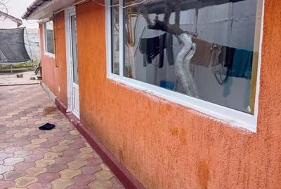 Casă cu 3 camere în Uiești - 4