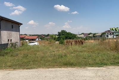 Teren Construcții intravilan de 400 mp, în Central - 2