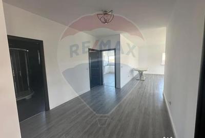 Casă cu 4 camere cu Teren 715 Mp în Lăpuș - 5