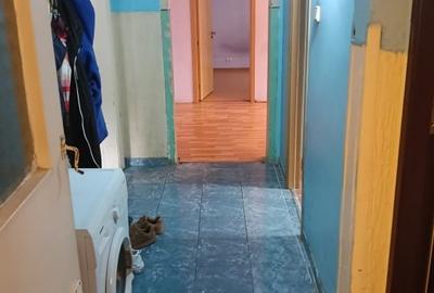 Apartament cu 4 camere decomandat, mobilat în 1 Decembrie 1918 - 19