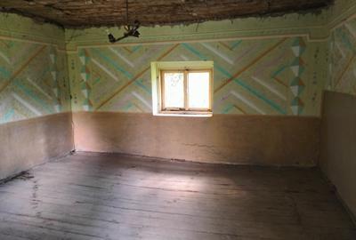 Casă cu 2 camere decomandat în Mada - 2
