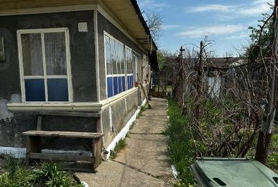 Teren Construcții intravilan de 600 mp, în Central - 3