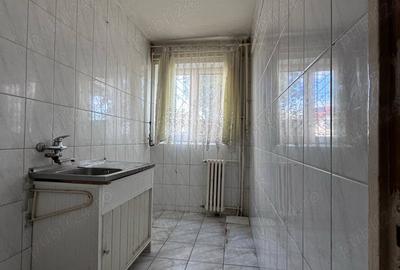 Apartament 2 camere parter (fost magazin) Ploiesti Nord - Aleea Vlasiei - 1