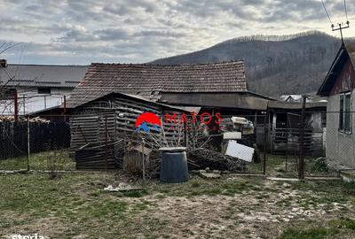 Casă cu 3 camere decomandat în Bobolia - 5