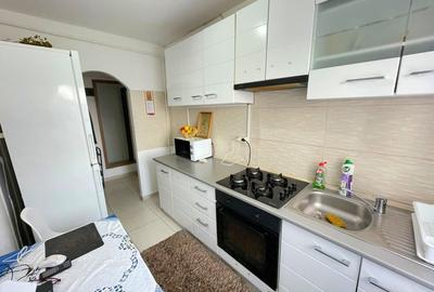 Apartament cu 2 camere semidecomandat, mobilat în Nicolina - 3