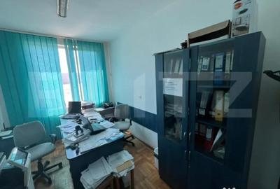 Spațiu comercial, de 19 mp, în Micro 6 - 3