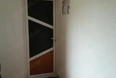 Spatiu de inchiriat Spatiu de inchiriat - 1