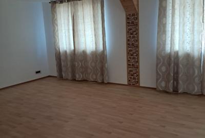 Casă individuală cu 4 camere cu Canalizare în Frumușani - 14