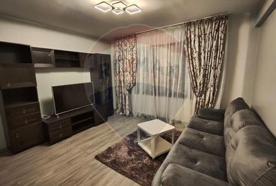Apartament cu 2 camere decomandat în 1 Mai - 1