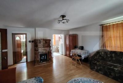 Casă cu 5 camere cu Teren 226 Mp în Sovata - 5