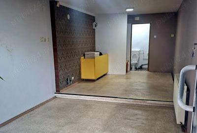 Spațiu comercial, de 30 mp, în Central - 3