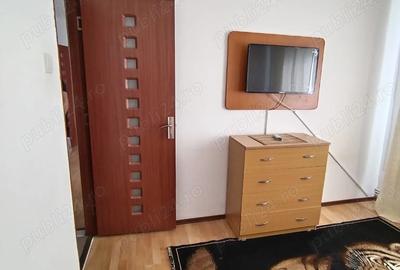 Proprietar ofer spre inchiriere apartament cu 2camere - 2