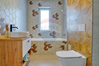 Casa / Vila cu 4 camere de vanzare in zona Sud - 2