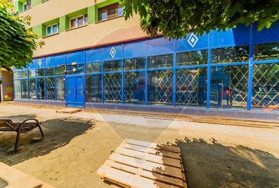 Spatiu comercial de 221mp de inchiriat in zona Ultracentral - 2