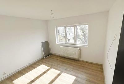 APARTAMENT 3 CAMERE RENOVAT, FINISAT, LIBER PENTRU MUTAT - 13