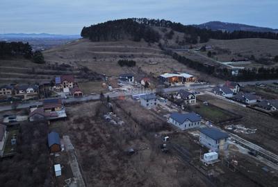 Teren Construcții intravilan de 1350 mp, în Sânpetru - 53