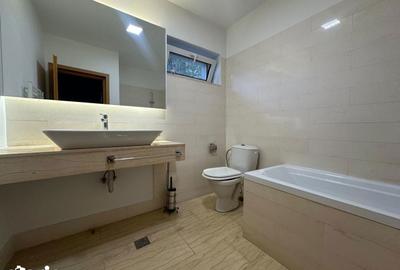 Casă cu 6 camere cu Teren 500 Mp în Central - 8