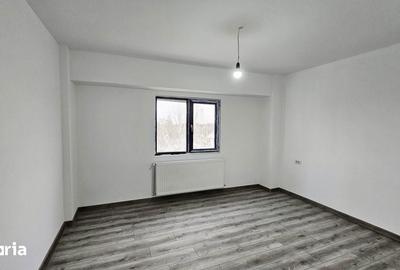 Apartament cu 4 camere decomandat în Central - 8