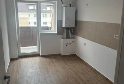Apartament cu 2 camere decomandat în Sânpetru - 3