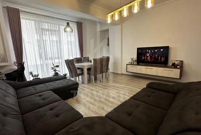 Apartament cu 3 camere decomandat, mobilat în Mihai Viteazul
