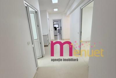 Spațiu comercial, de 240 mp, în E3 - 14